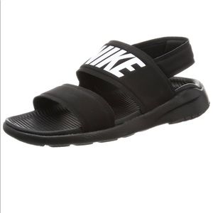 Nike tanjuan Sandals